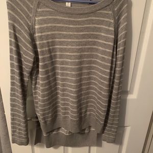 Lululemon Sweater -oversized fit